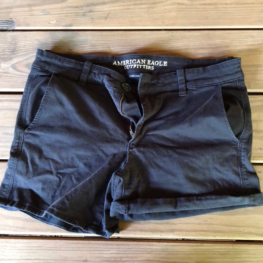 American Eagle Black shorts